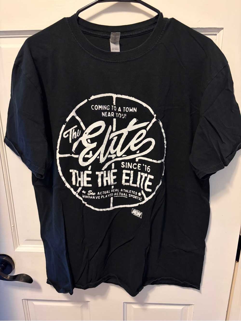 The Elite Short Sleeve T-Shirt in Black